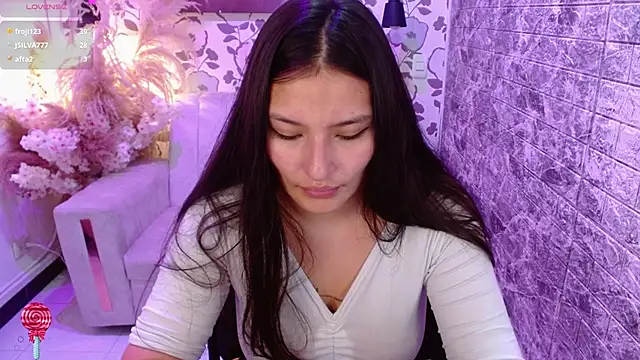 Онлайн чат XXX emmaa_garciia