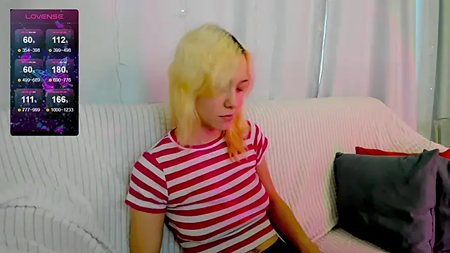 EmilyTrase Live XXX-chat