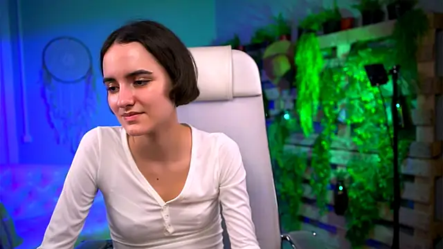 KateWillows 现场XXX聊天