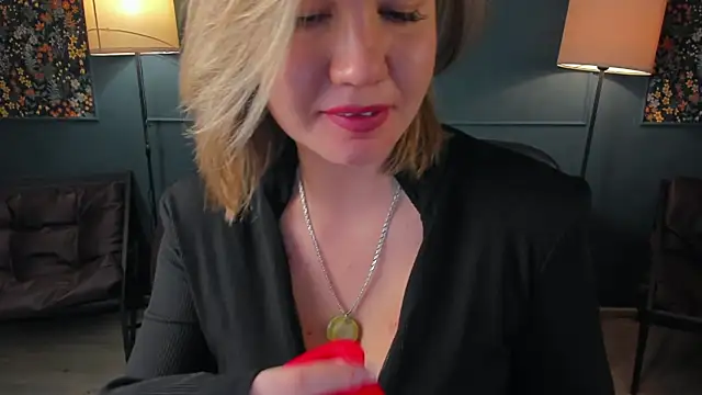 AriaEven: απευθείας συνομιλία ΧΧΧ