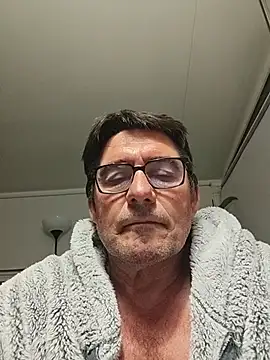 phil_truck_exhib Webcam show