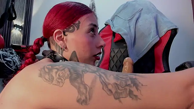 selene_red_ Chat XXX live