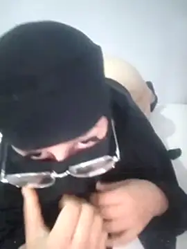 Chat +18 de Kawtr9ahbtk ao vivo