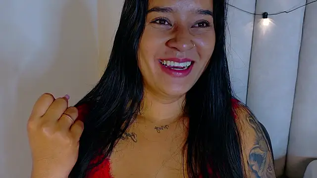 ChloeeMiller__ Chat XXX in diretta