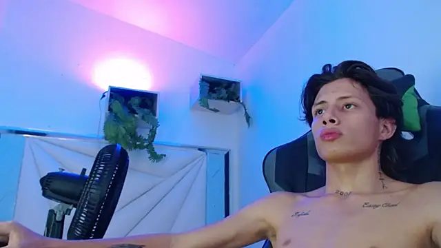 Didi_hard Obrolan Langsung XXX