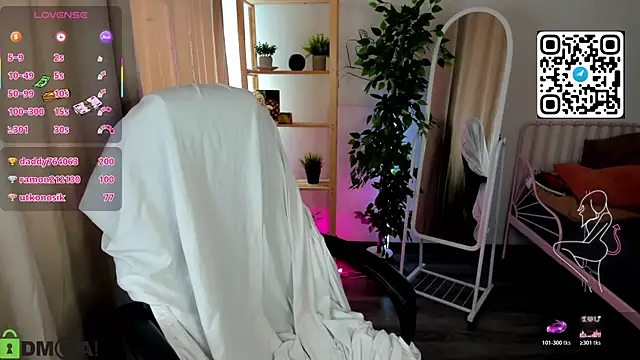 Aly_Alyc's Live XXX Chat