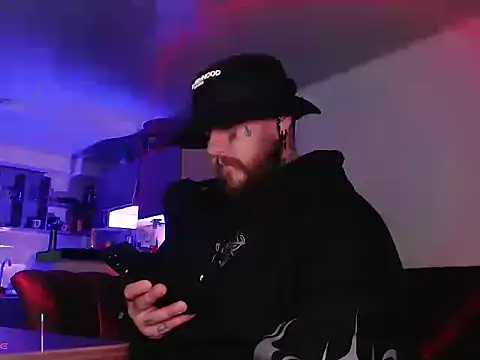 Denjig: απευθείας συνομιλία ΧΧΧ