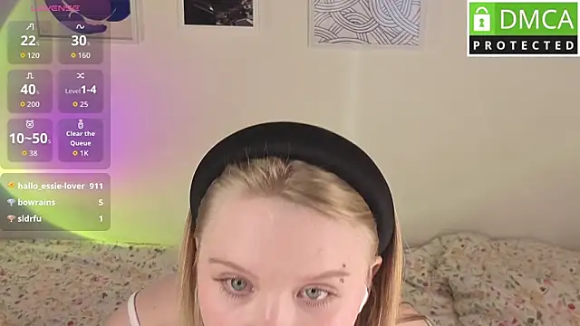 แชท XXX สดของ Essie_Fanning