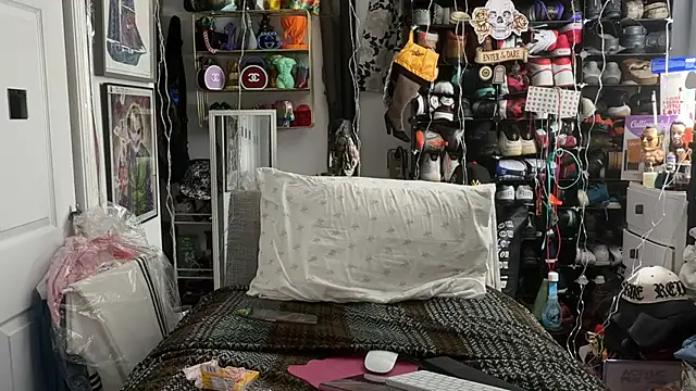 lovetatts64's Live XXX Chat