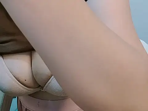 แชท XXX สดของ Alinee777