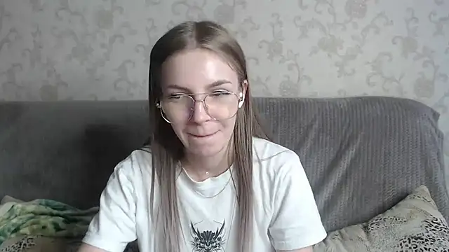 Chat +18 de HitGyrl ao vivo