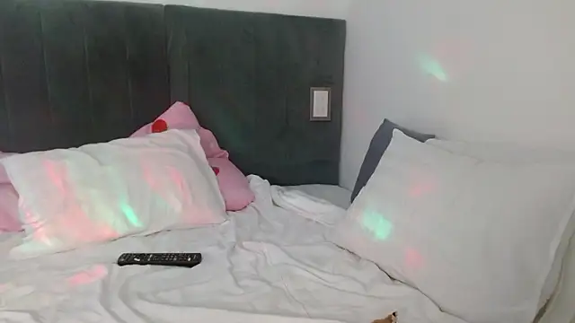 Helen_bb's Live XXX Chat