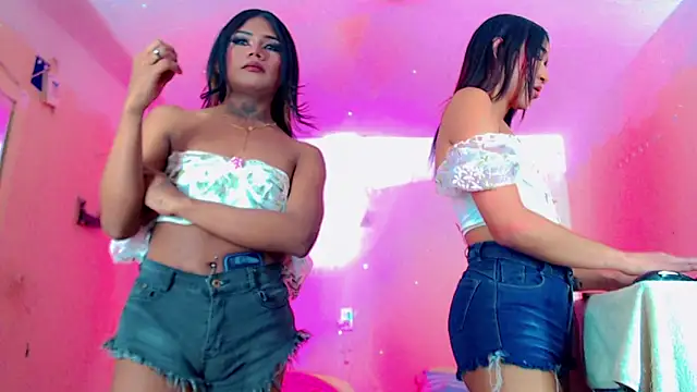 MiaFernandadoll 现场XXX聊天