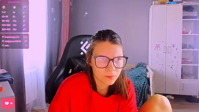 แชท XXX สดของ MollyLollipop