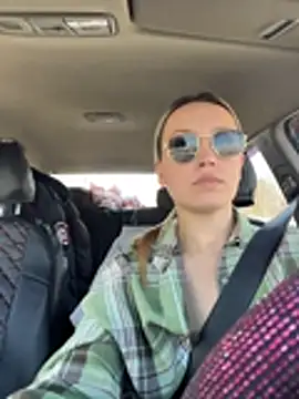 StasyWood Adlı Modelin Canlı XXX Sohbeti