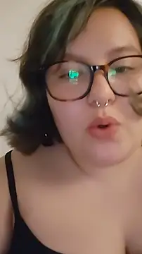 Pertunjukan Kamera Web almitapro07