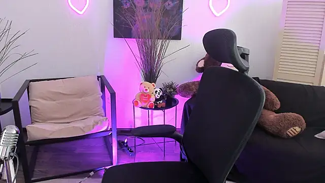 XXX chat uživo modela AuroraWrenfield