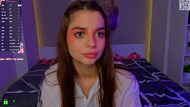 LauraHansil – Naživo XXX chat