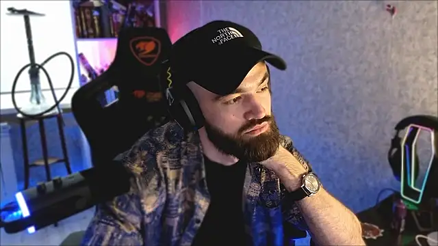 _Mostly_: онлайн-секс-чат