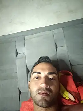 Enma26- Adlı Modelin Canlı XXX Sohbeti