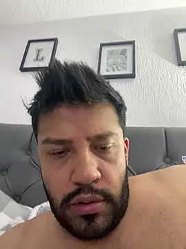 leonartho223 Webcamshow