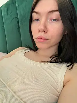 Lisaaa_Alisa's Live XXX Chat