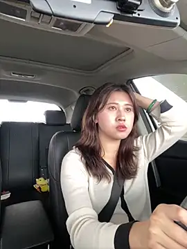 Liliya-77 网络视讯表演