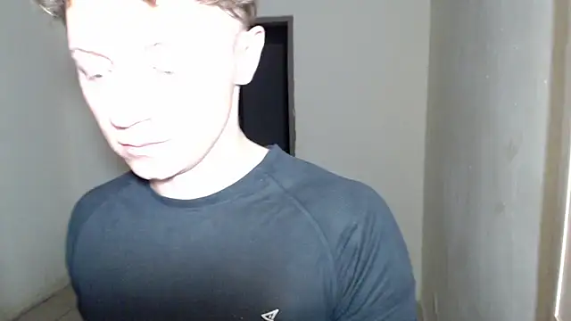 Show modela BlondZilla na web-kameri