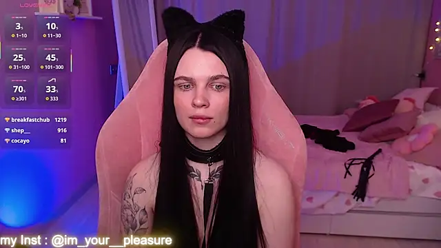 Chat +18 de Michela_Fruet ao vivo