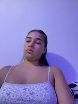 I_Samanthaa – Live XXX-chat