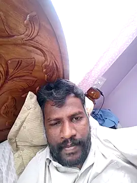 Paramkeerthi 在線直播表演