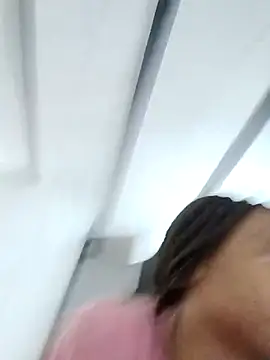 genesis_moretz élő XXX-chatje