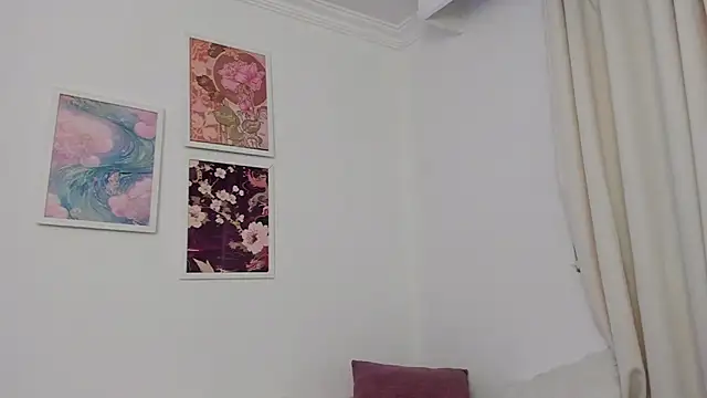 canelleGarces 现场XXX聊天