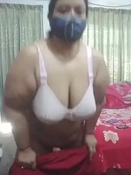 Chat XXX en directo de momo_loves