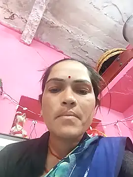 Sonam15884: διαδικτυακό σόου στην κάμερα