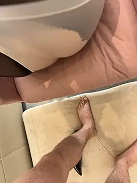 qwe522522 Show Webcam