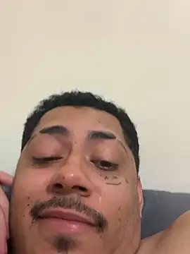 yuricosta1 webcam show