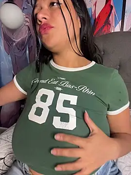 Im_Littlen Live XXX chat