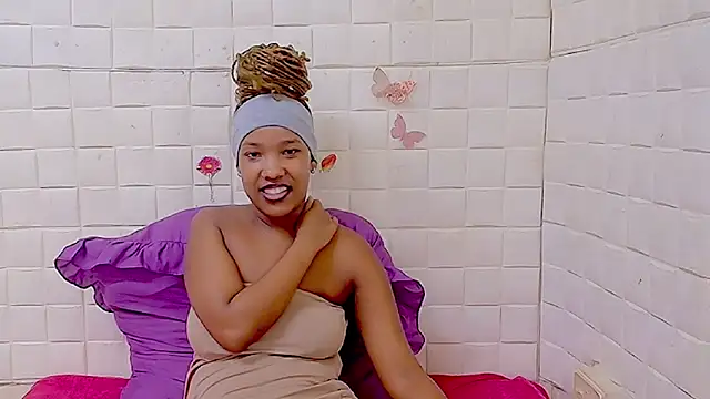 EroticSexyPradaのライブXXXチャット