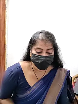 tamil_Sigappu_Roja's Live XXX Chat