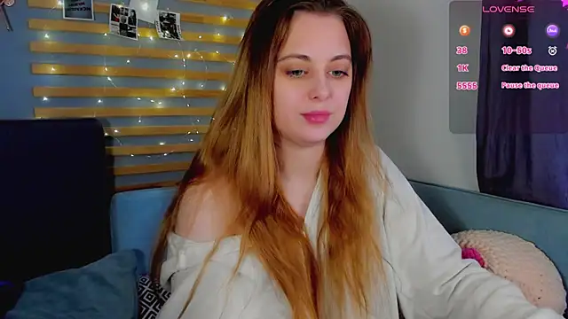 Chat +18 de Alice_Wanderr ao vivo