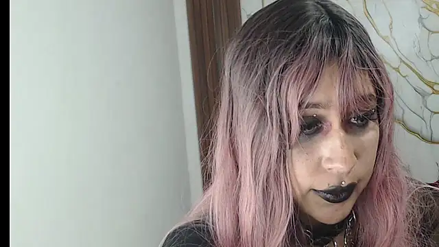 Chat +18 de valen_ros ao vivo