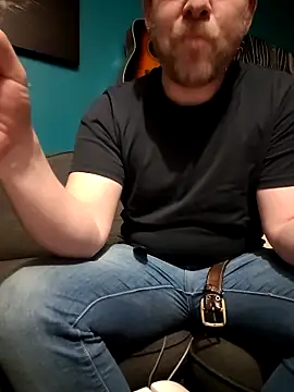 Chat +18 de tom_sauwer ao vivo