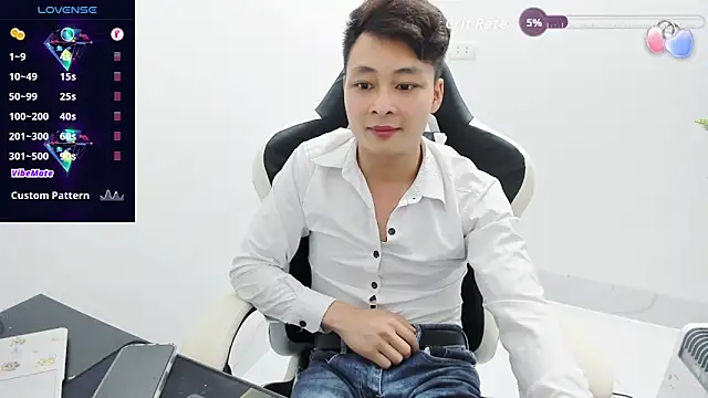 X-manh 现场XXX聊天