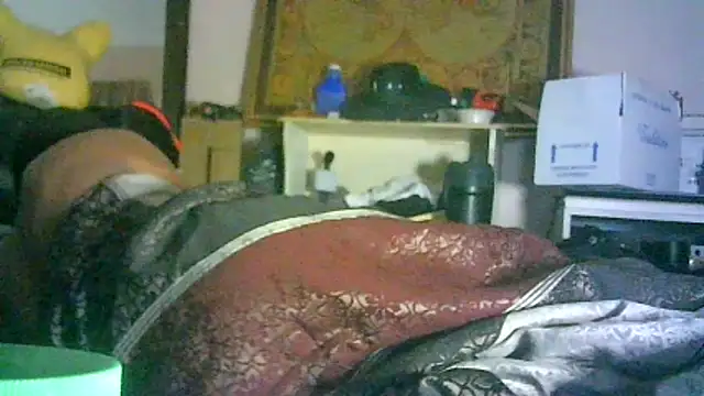 ON3YOULLN3VER_FIR3's Webcam Show