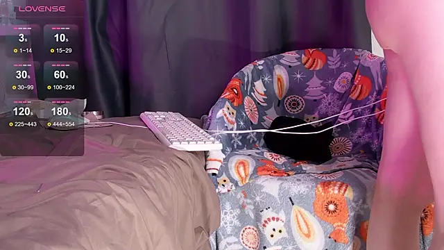 Kellybbface: онлайн-секс-чат