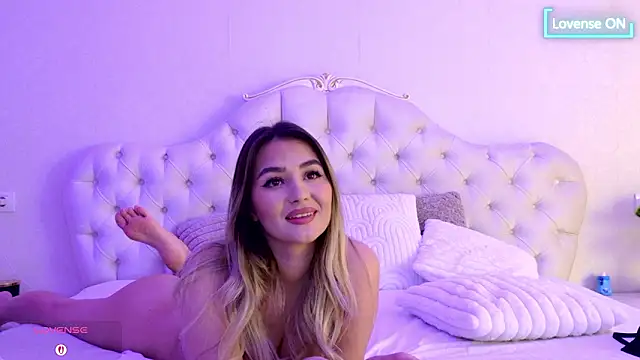 AniaKarenina 라이브 XXX 채팅