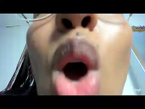 TatyGomez_ live XXX chat