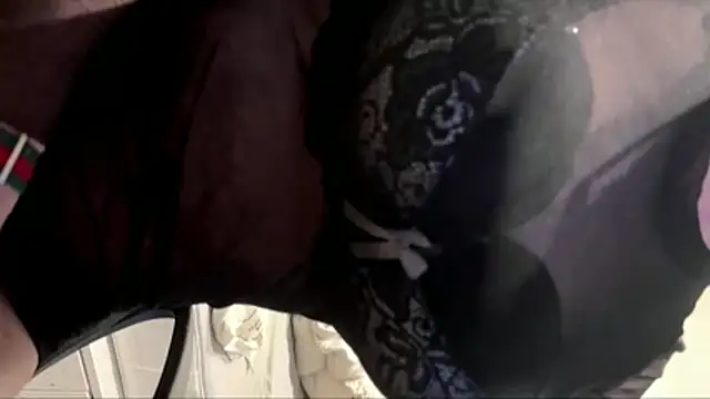 pocker498 Live XXX-chat