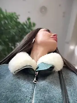 Emma_Catt লাইভ XXX চ্যাট